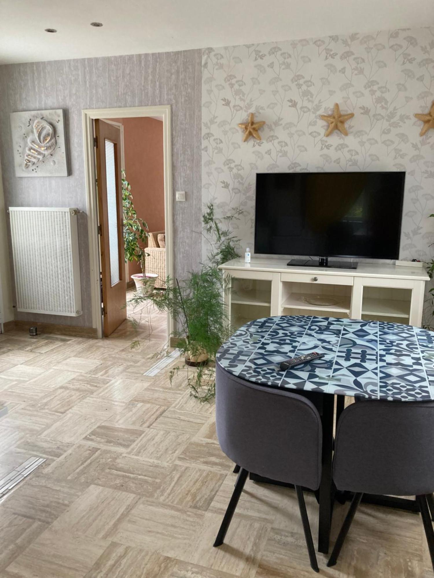 Loue Chambre Chez L Habitant Acces A La Cuisine A 10 Mn Des Plages Ploeven Εξωτερικό φωτογραφία
